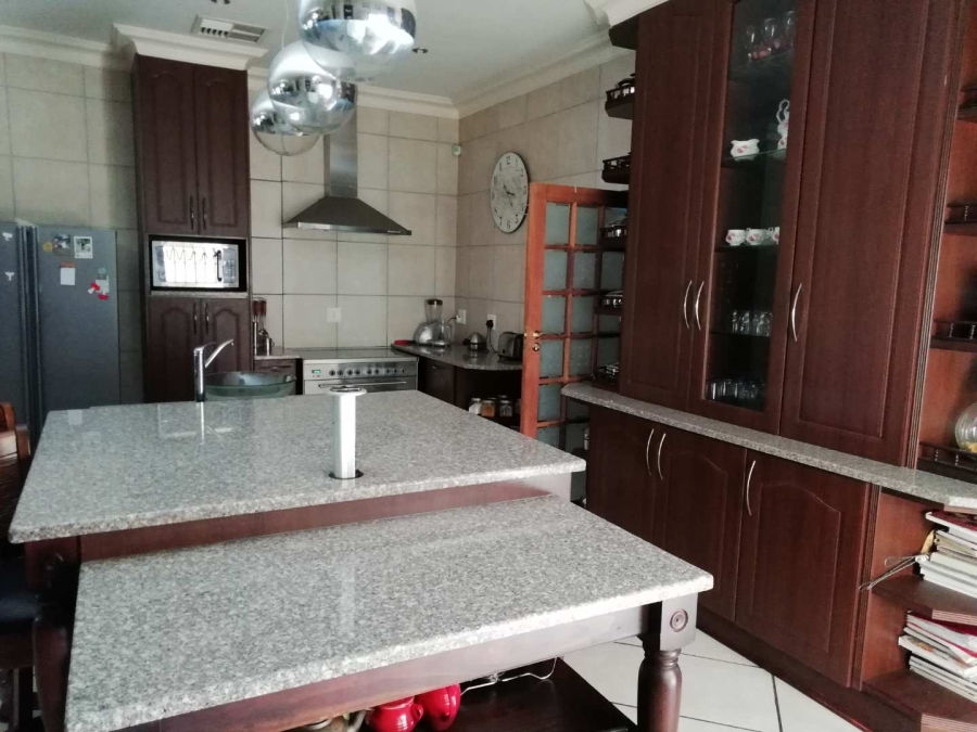 5 Bedroom Property for Sale in Keidebees Northern Cape